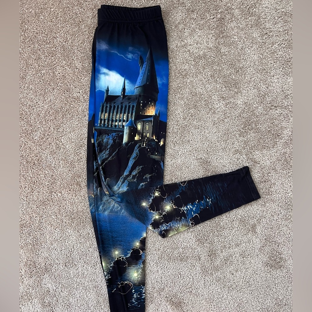 Harry Potter hot topic fashion leggings